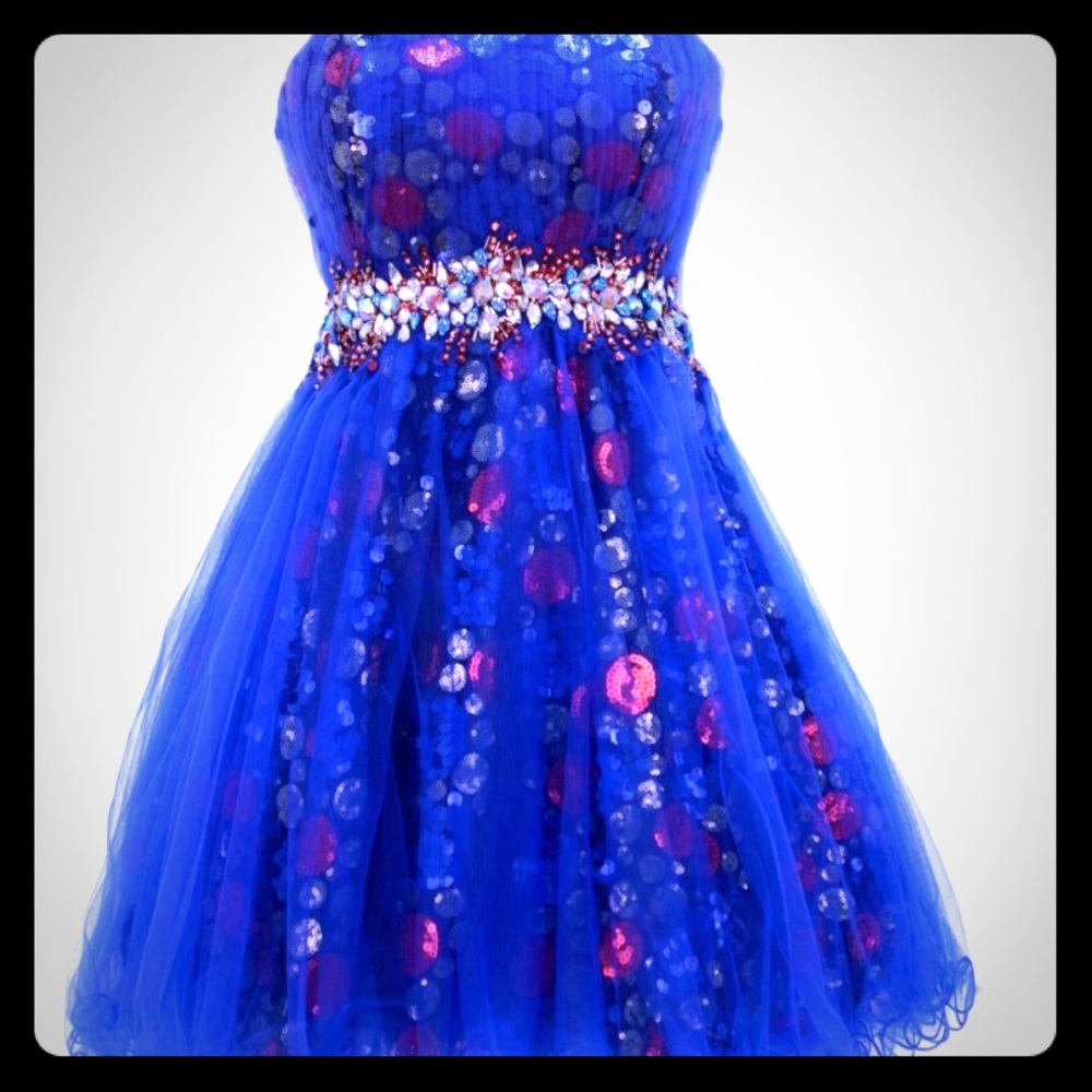 Beautiful blue dress perfect condition